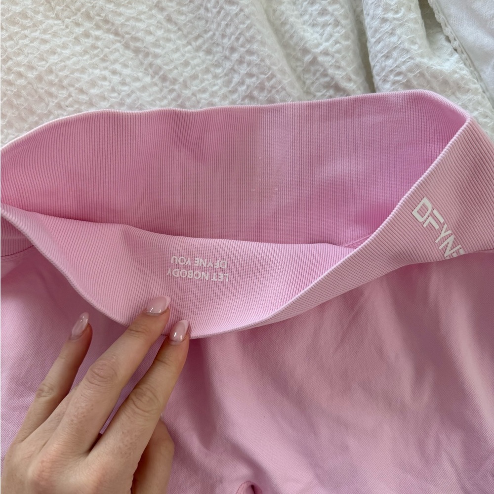 DFYNE Dynamic Shorts - Light Rose Pink - Picture 3 of 5